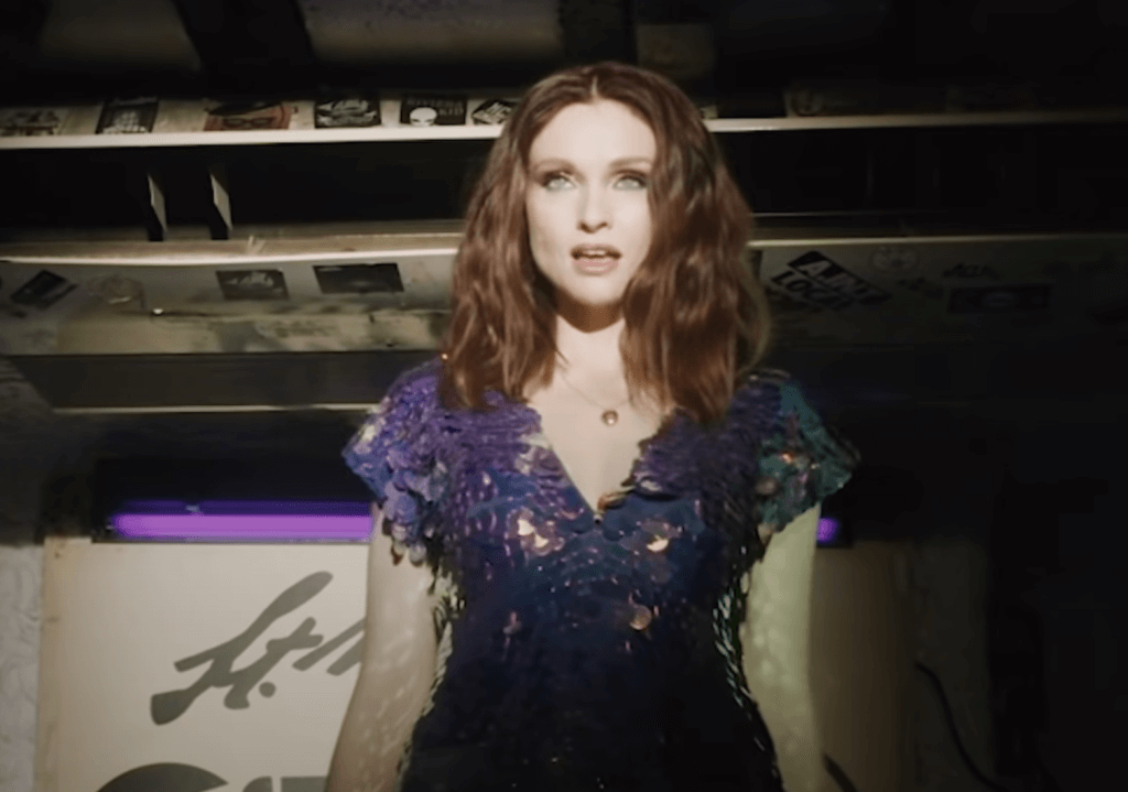 Sophie Ellis-Bextor Crying at the Discoteque